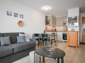 Apartment Eaux-Vives 213 by Interhome